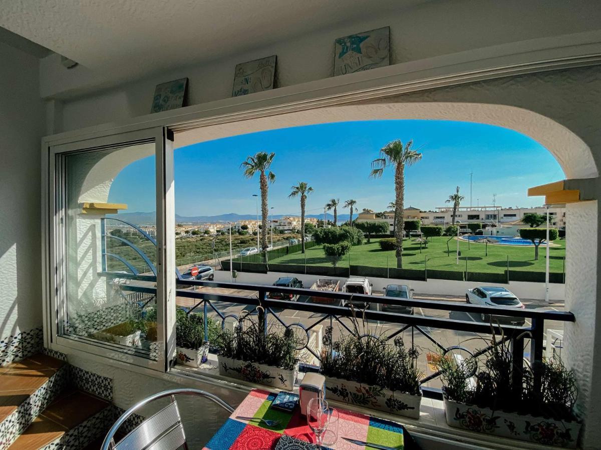 Stunning 2 Bedroom Apartment With Pool View Alicante Exteriér fotografie