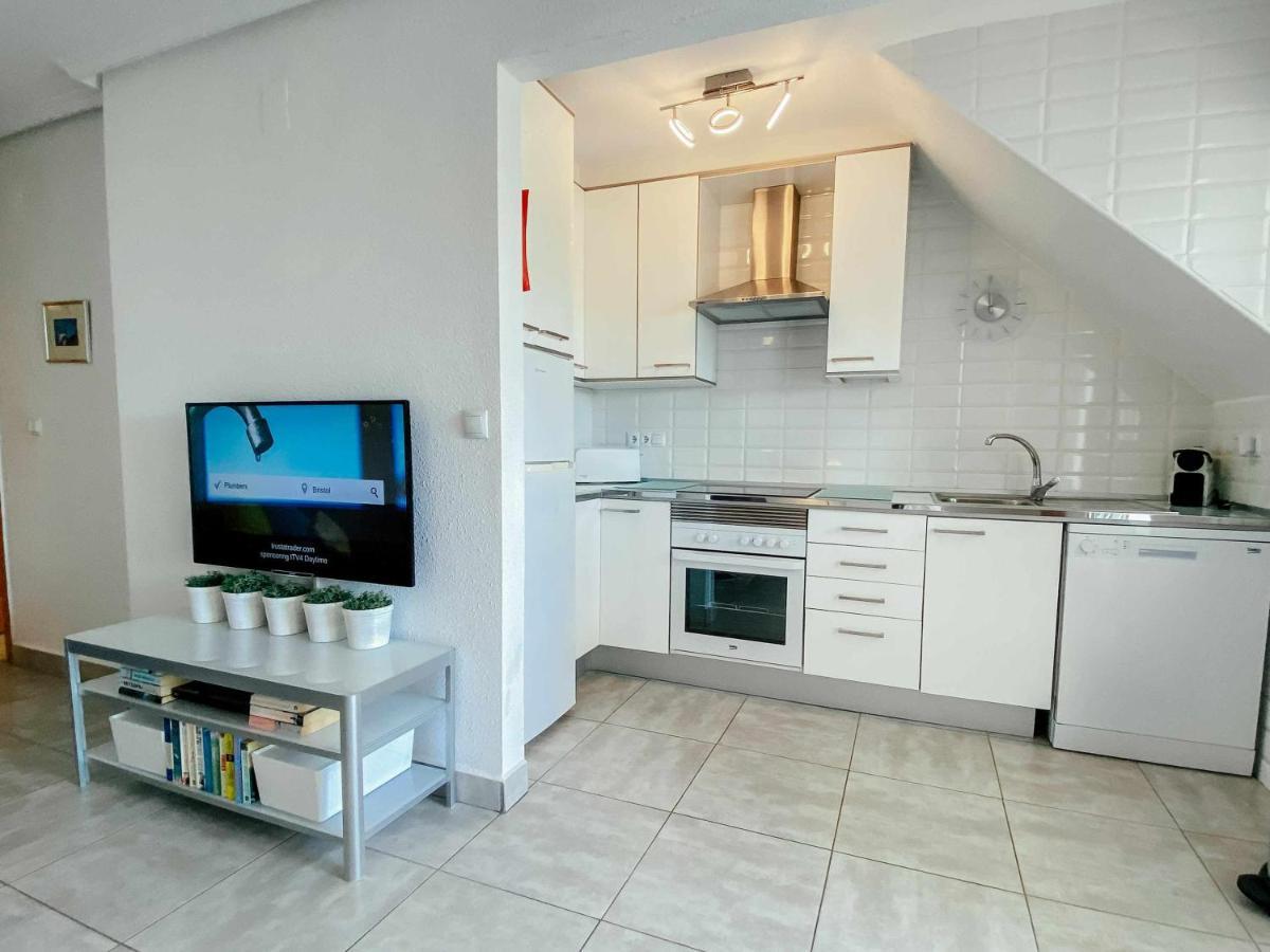 Stunning 2 Bedroom Apartment With Pool View Alicante Exteriér fotografie