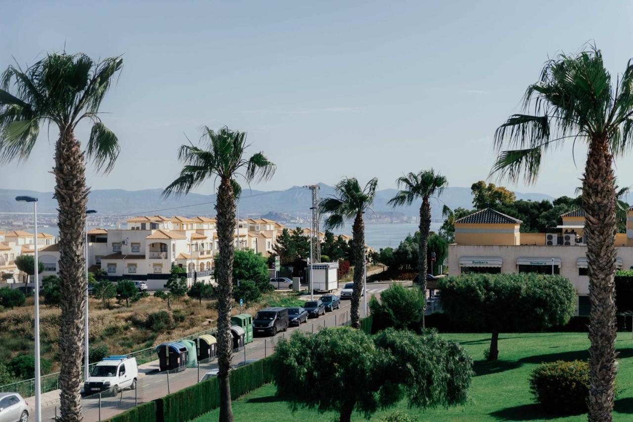 Stunning 2 Bedroom Apartment With Pool View Alicante Exteriér fotografie